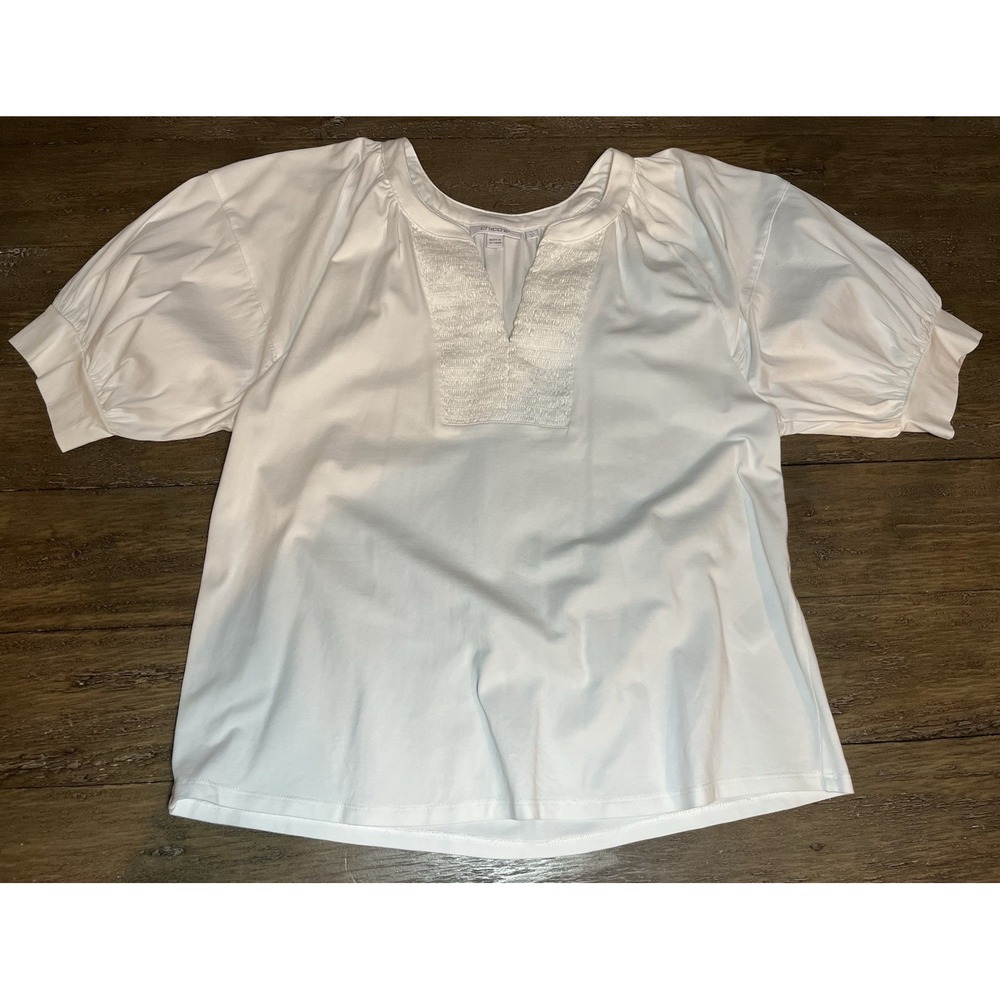 Chicos White V Neck Puff Sleeve Minimalist Preppy Resort Top Size 1 Medium H44